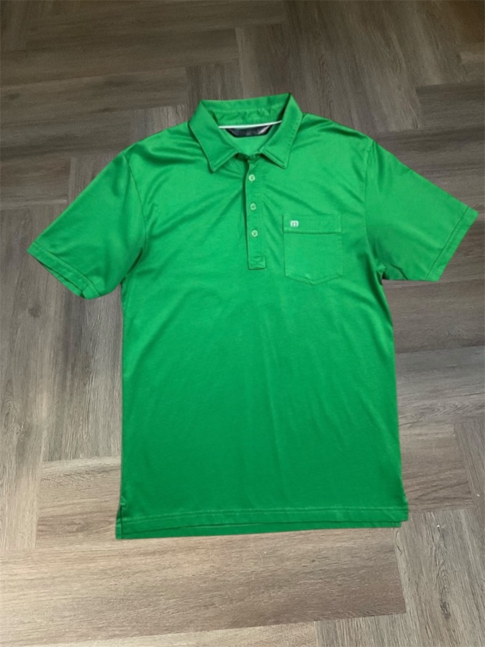 Travis Mathew Pocket Logo Golf Tennis Polo Shirt Mens Medium Green Preppy Sport